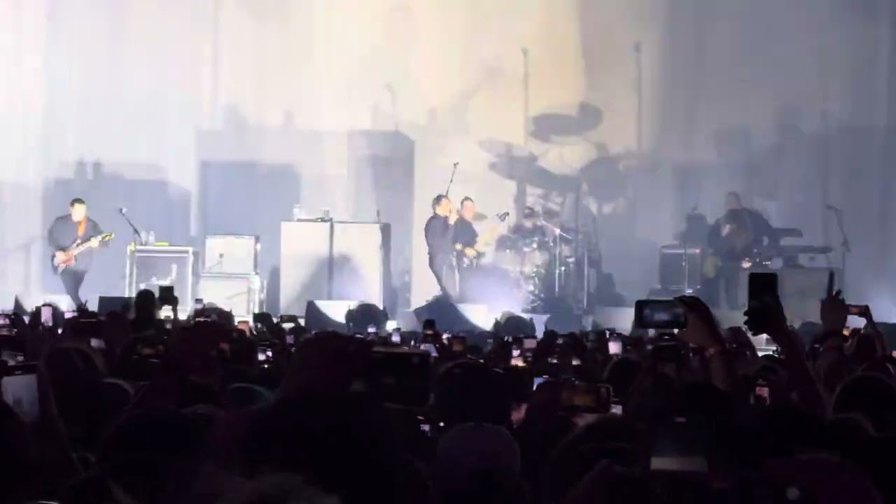 My Chemical Romance - The Sharpest Lives (When We Were Young 2024)