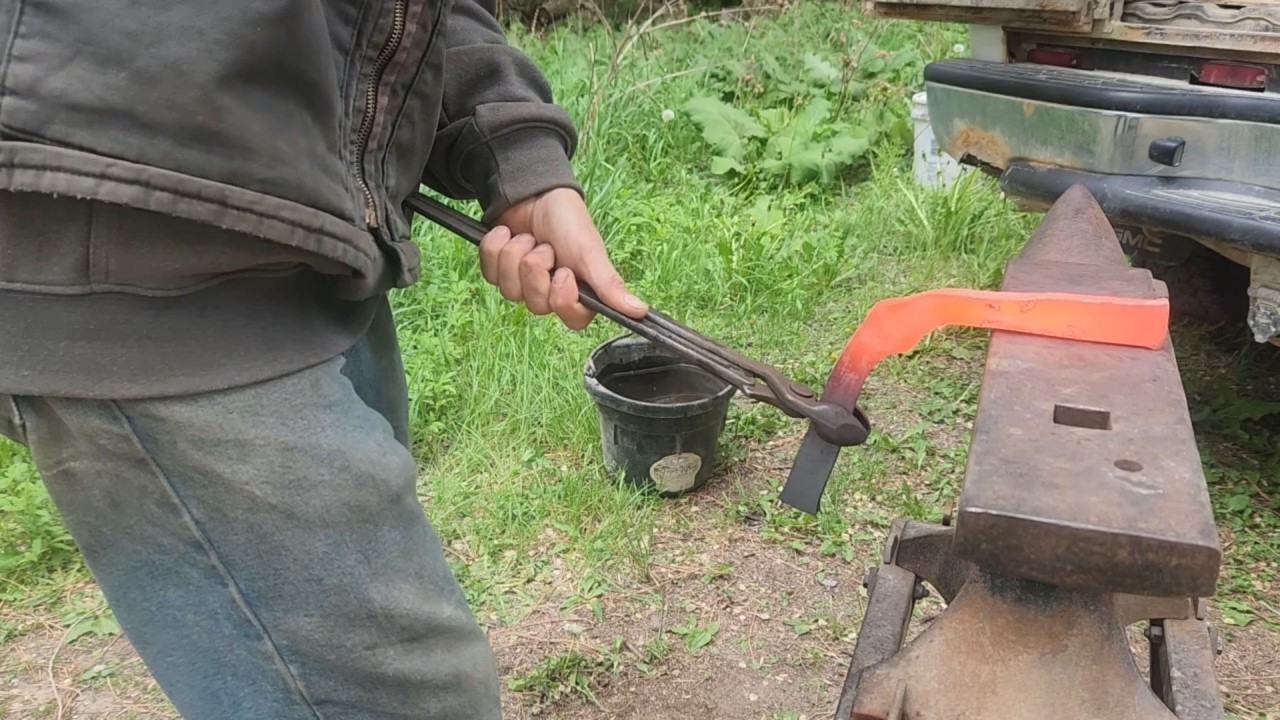 French Bar Shoe with Masselotte Clip
