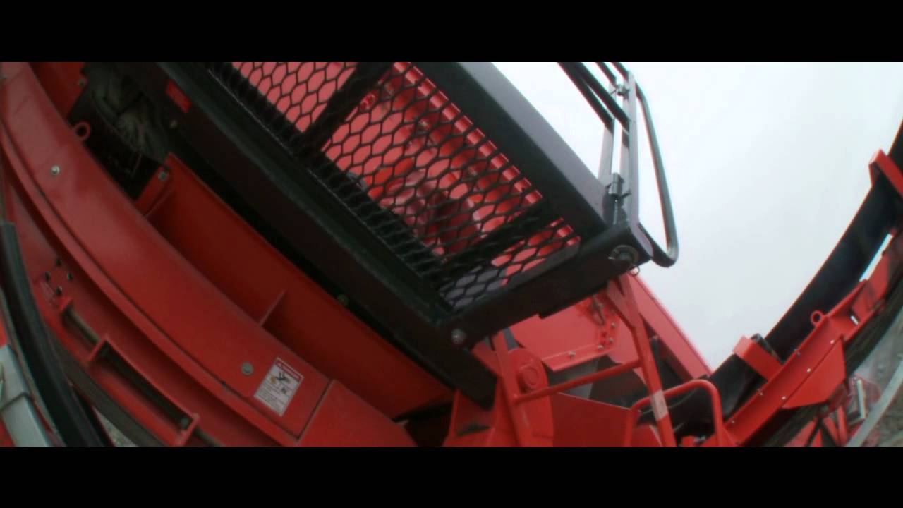 Sandvik QA331 Tracked Screen