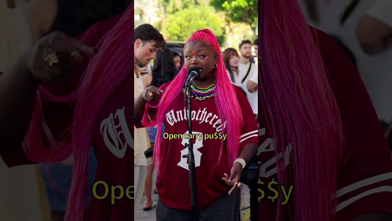Rappers crowd work on the street in LA 🎤 
