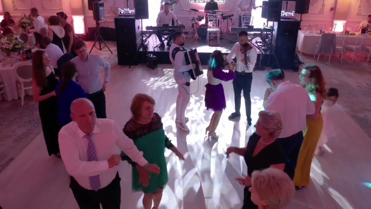 Pe ringul de dans | En Provence Constanța