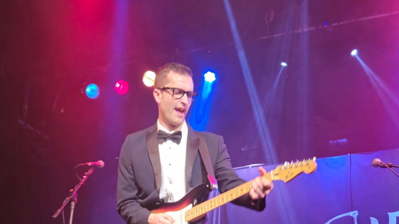 Buddy Holly and the Cricketers - Raining In My Heart