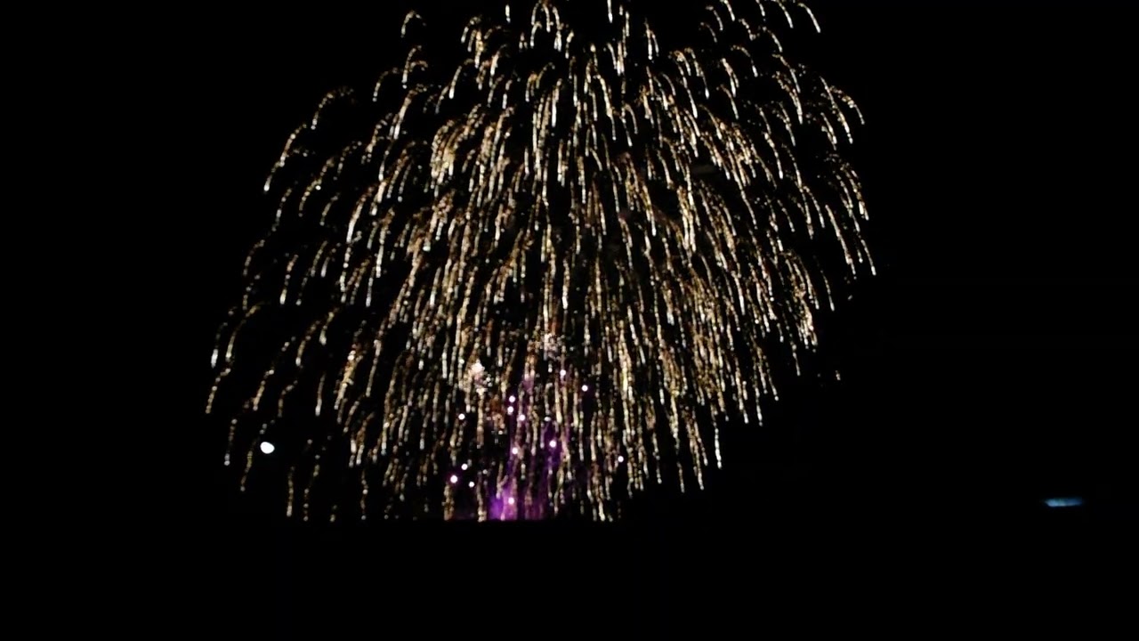 San Trifone 2025 Spettacolo pirotecnico notturno LA ROSA