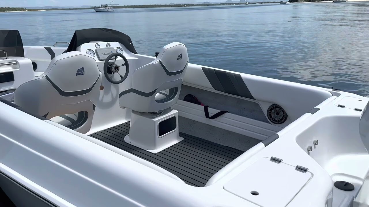 YALTA CRAFT | 1800 BOWRIDER | 100HP HONDA