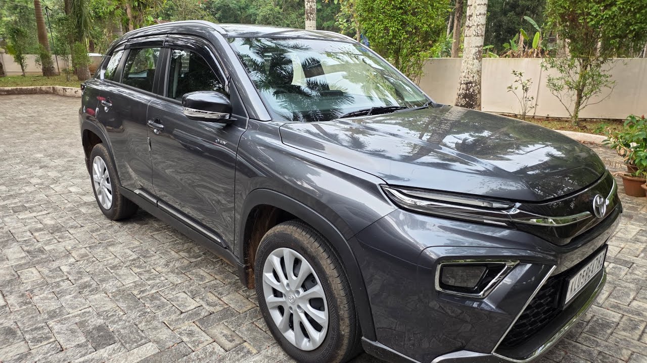 Эксплуатация Toyota Hyryder Strong Hybrid S (2026) &ndash; экономичный автомобиль или переоцененный?