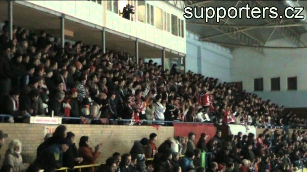 supporters.cz: Fanoušci při zápase Znojmo x Zagreb