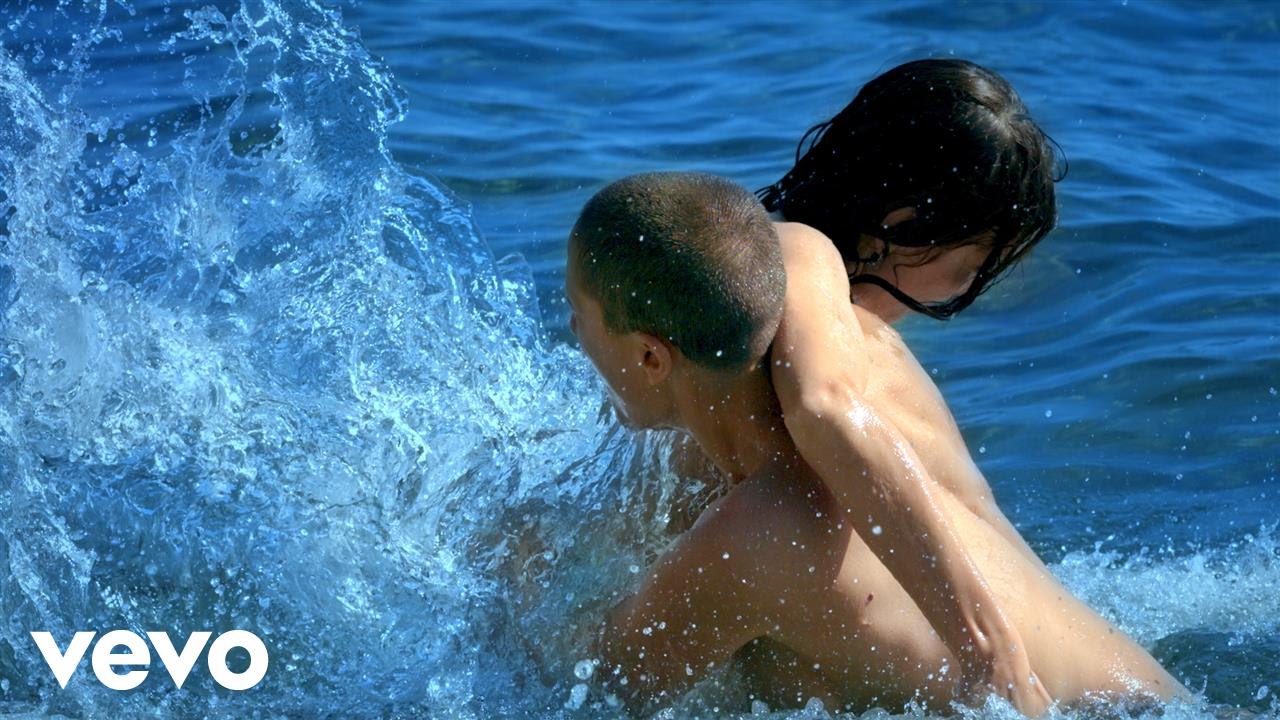 Paradise - Recto Verso (Oficjalny teledysk)