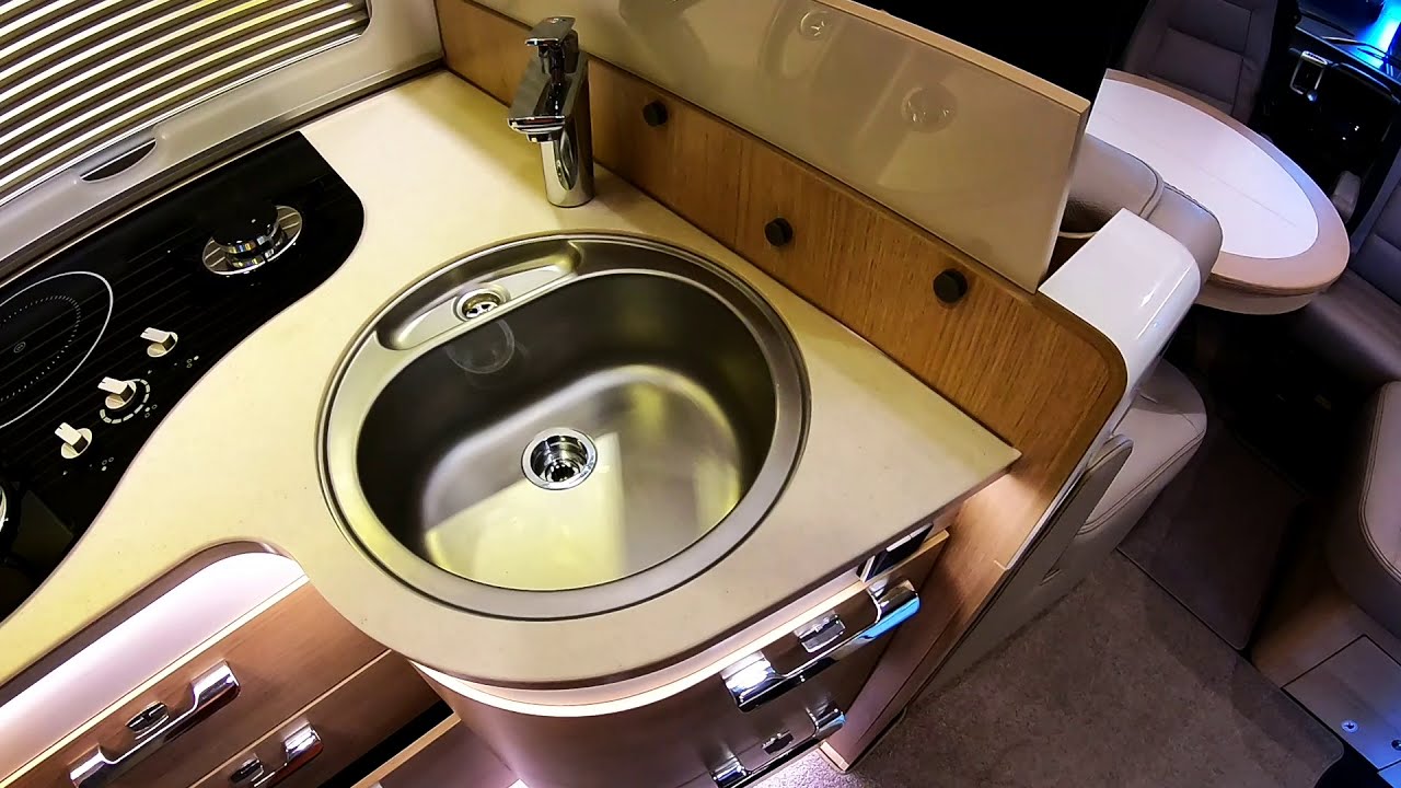 HYMER B-SL708 Hymercenter  camper walk around