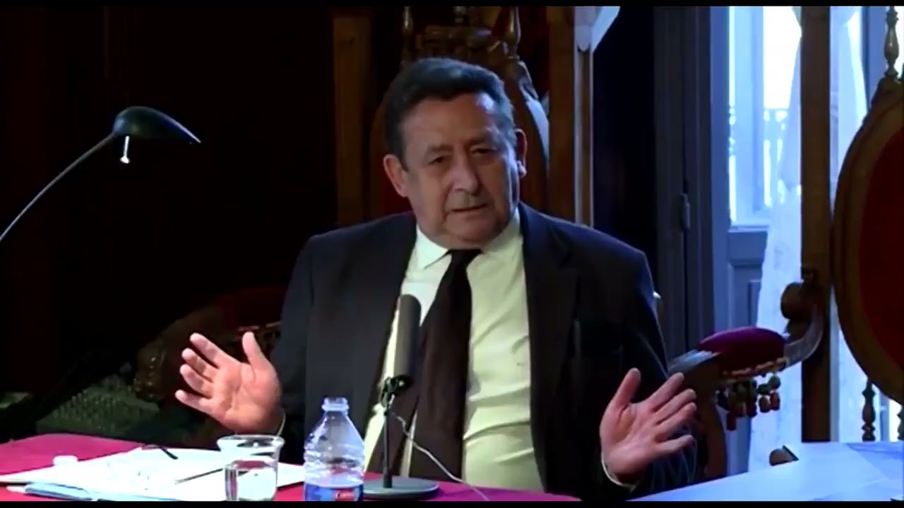 Los porteros de la casa de Pedro Mu&ntilde;oz Seca, por Alfonso Uss&iacute;a