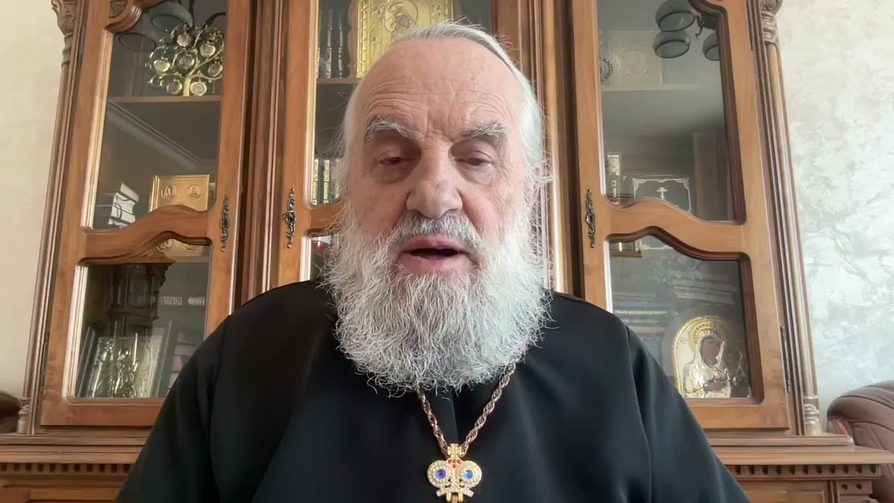 І в Духа Святого, Господа Животворчого, що від Отця походить, що Йому з Отцем і Сином однакове .....