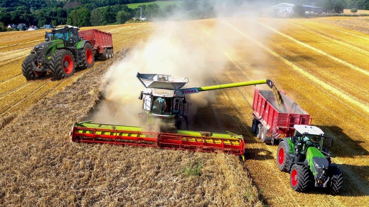 CLAAS LEXION 8700 - 1230 BIG Combine HARVESTERS