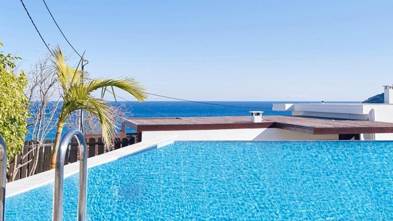 Luxury Villa Tamara, vlicha, Greece