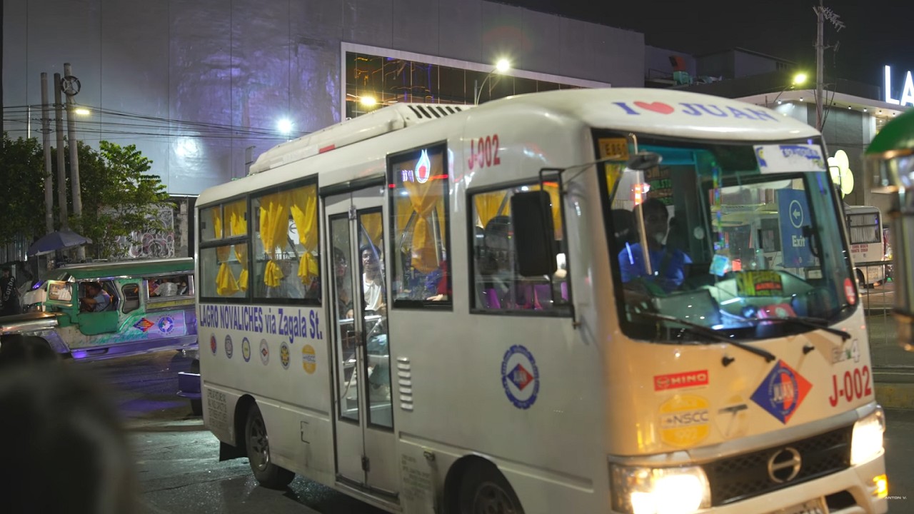 Philippines, SM Fairview - Transport Terminal B @ night