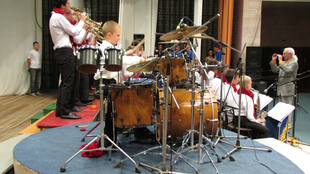 Festival De Ritmo - Dave Weckl + Drum solo - Соло на барабанах - барабанщик Даниил Варфоломеев