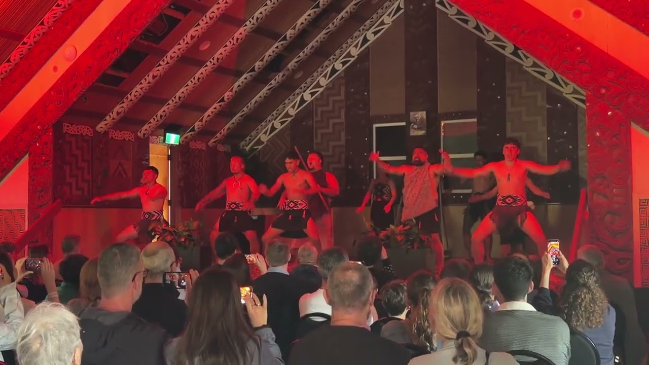 Te Puia Haka