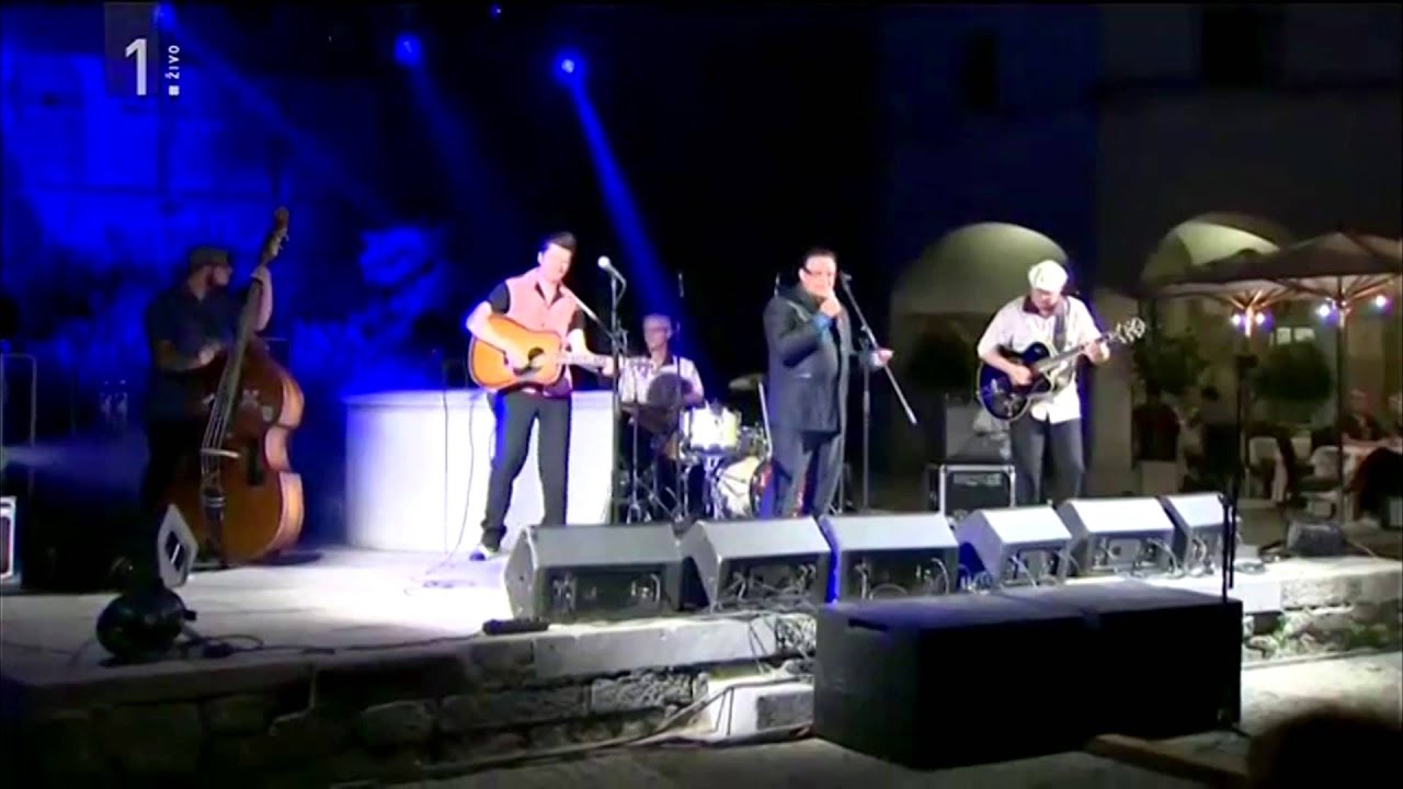 Oto Pestner s pesmimi Elvisa Presleyja