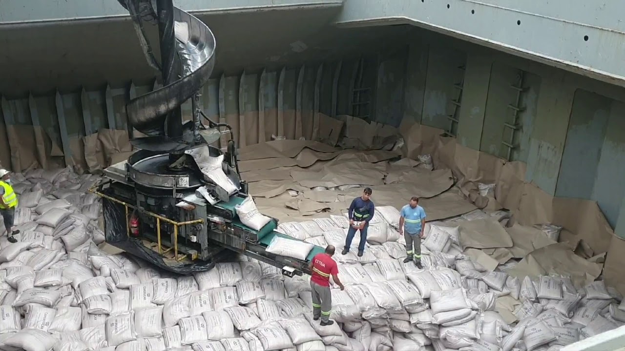Vlog#27| Life asa a Seaman (Loading Sugar in Bagged @ Paranagua, Brazil)
