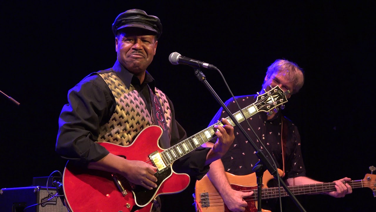 BLUESinWIJK - Saron Crenshaw