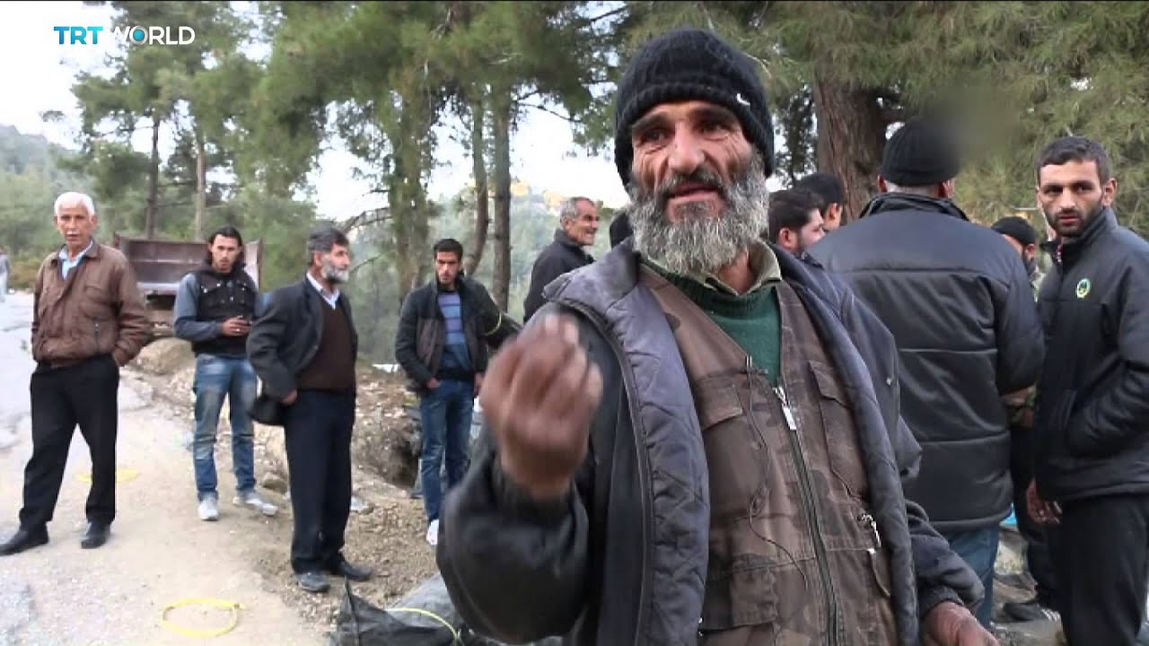 Turkey welcomes hundreds of Turkmen fleeing air strikes in Syria