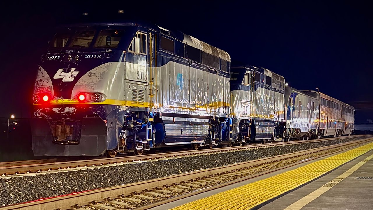 Amtrak California F59PHI CDTX 2013 Being Delivered Back to Oakland!