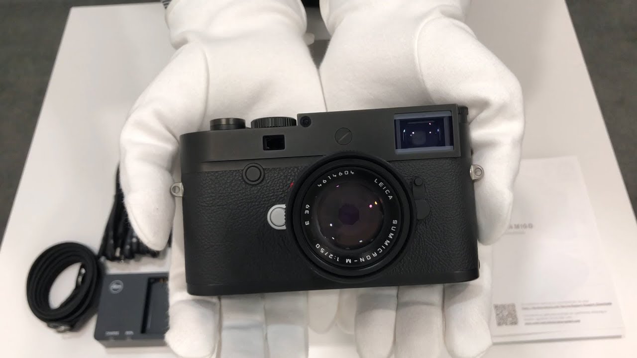 Unboxing: Leica M10-D