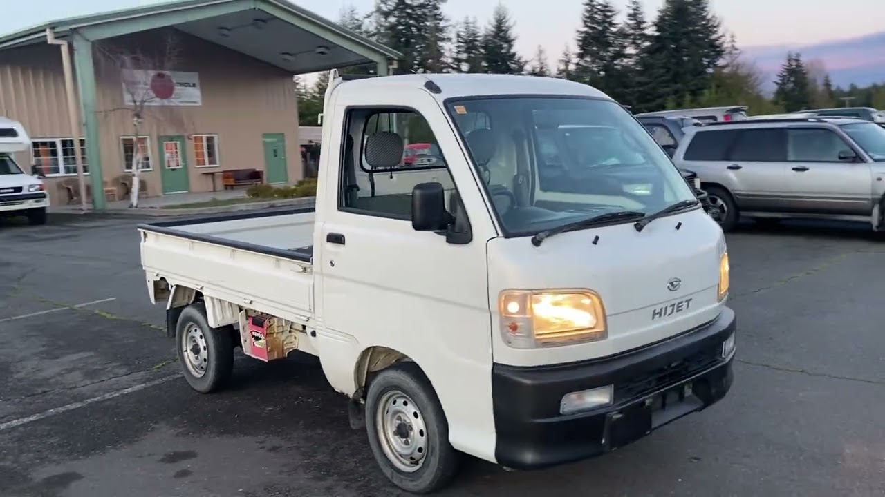 2000 Daihatsu Hijet Mini kei truck Automatic Transmission 4WD S210P EFI AC PS only 21,700 mi jdm rhd