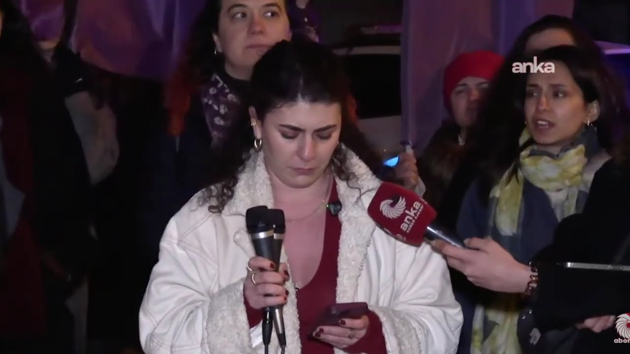 İstanbul İl Örgütümüz, Kuran'a Hizmet Vakfı önünde eylem düzenledi.