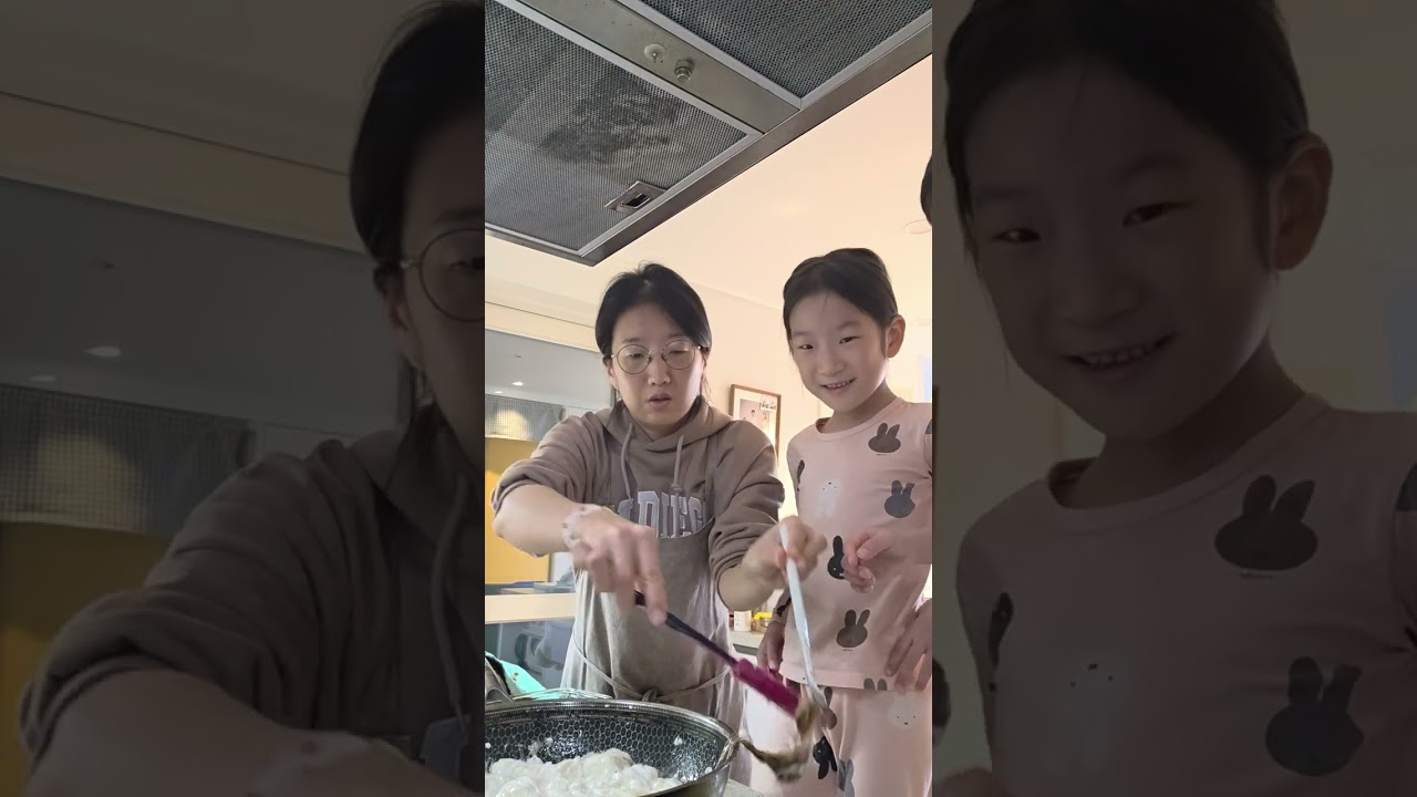 쫀득쿠키 만들기(재료:마시멜로, 버터, 시리얼, 동결건조딸기대신 하리보). 결과는?