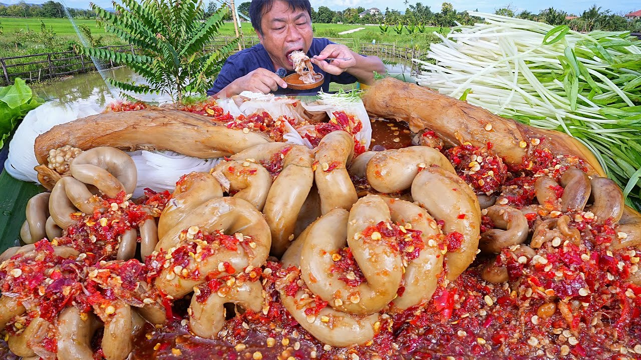 ไส้ตันแช่น้ำปลาร้าซีฟู้ด เผ็ดเปรี้ยวรสจัดขนาดครับ-12-08-2025-