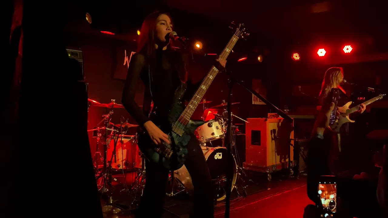 The Warning - Red Hands *Ale Lead Vocals*  Mercury NYC 2019