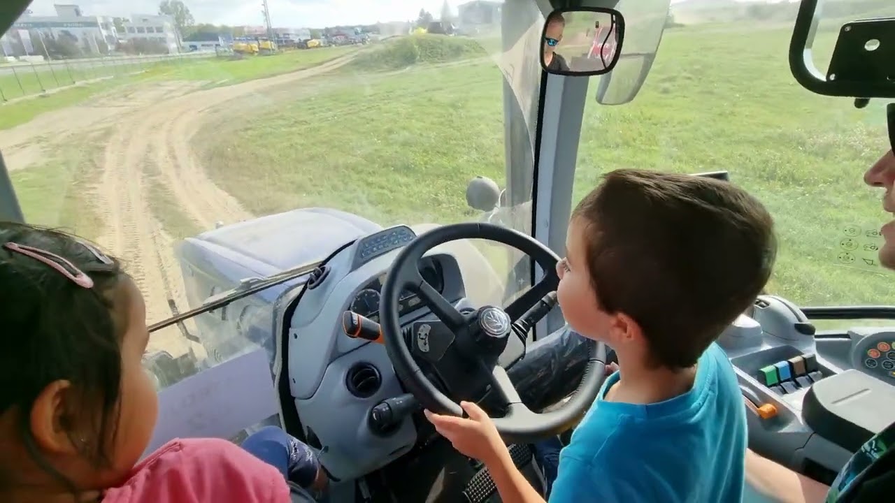 2022.09 Áďa traktorista