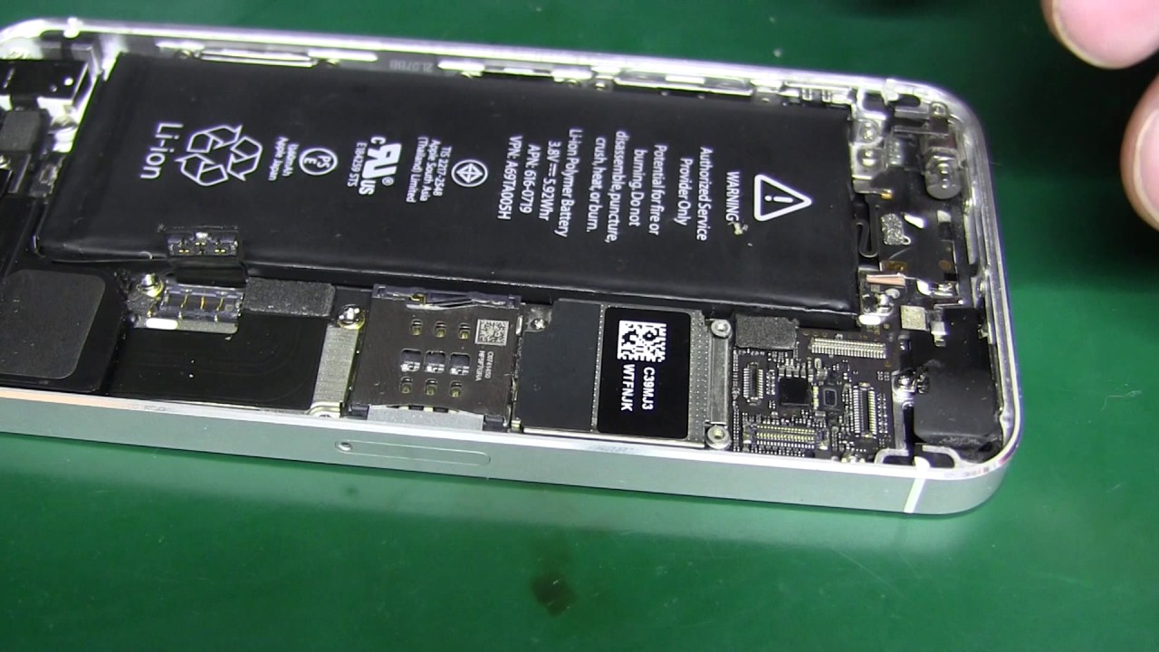 iPhone 5s  замена коннектора сенсора