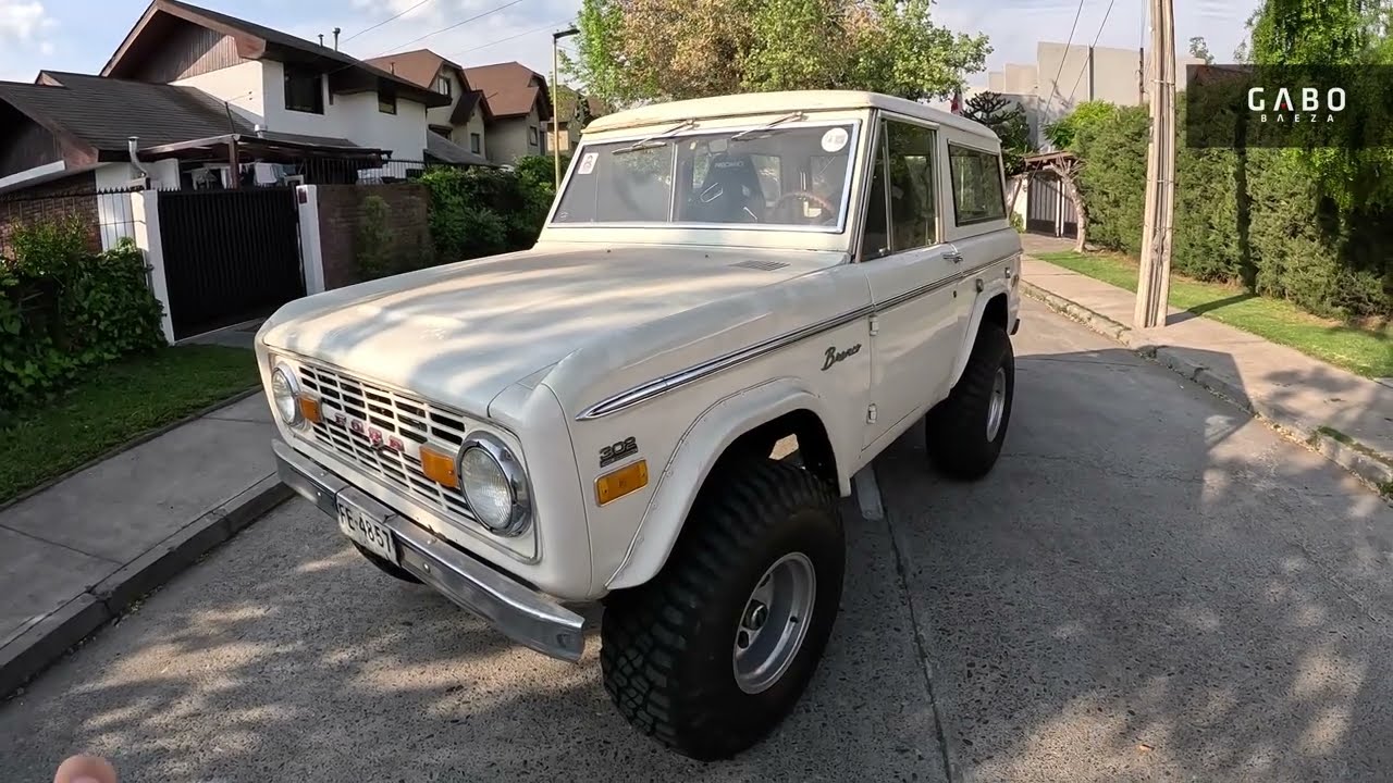 Ford Bronco 1974 - El precursor de la saga del potro aventurero (POV Retro)
