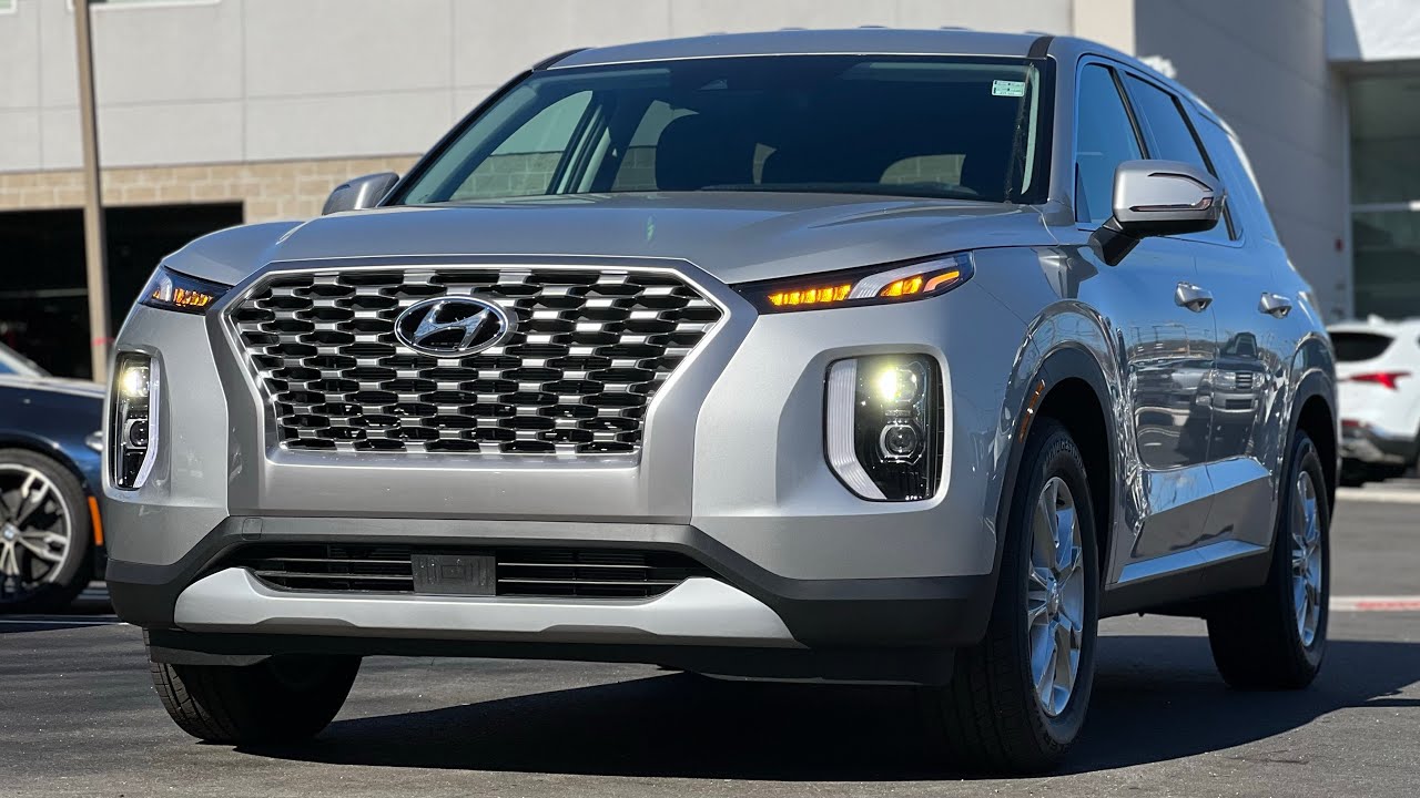 2022 Hyundai Palisade SE REVIEW - Worth Buying The Base Trim?