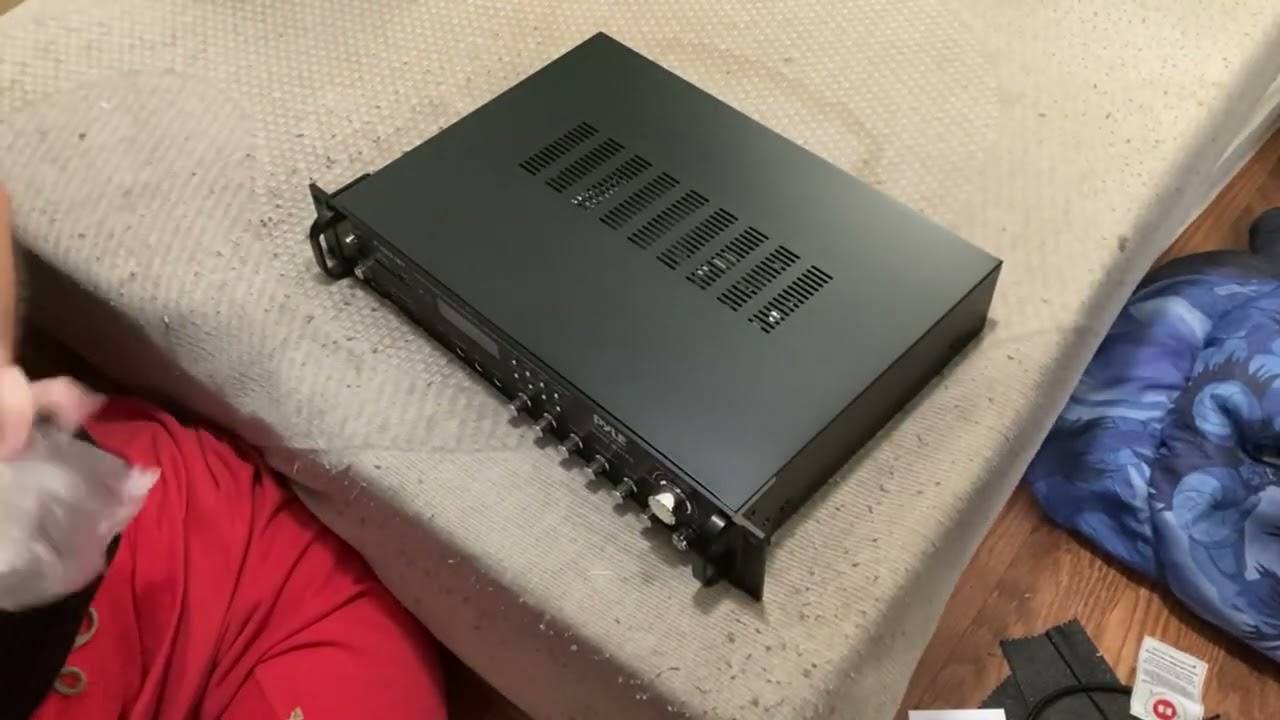 Pyle P3001BT Amplifier Unboxing