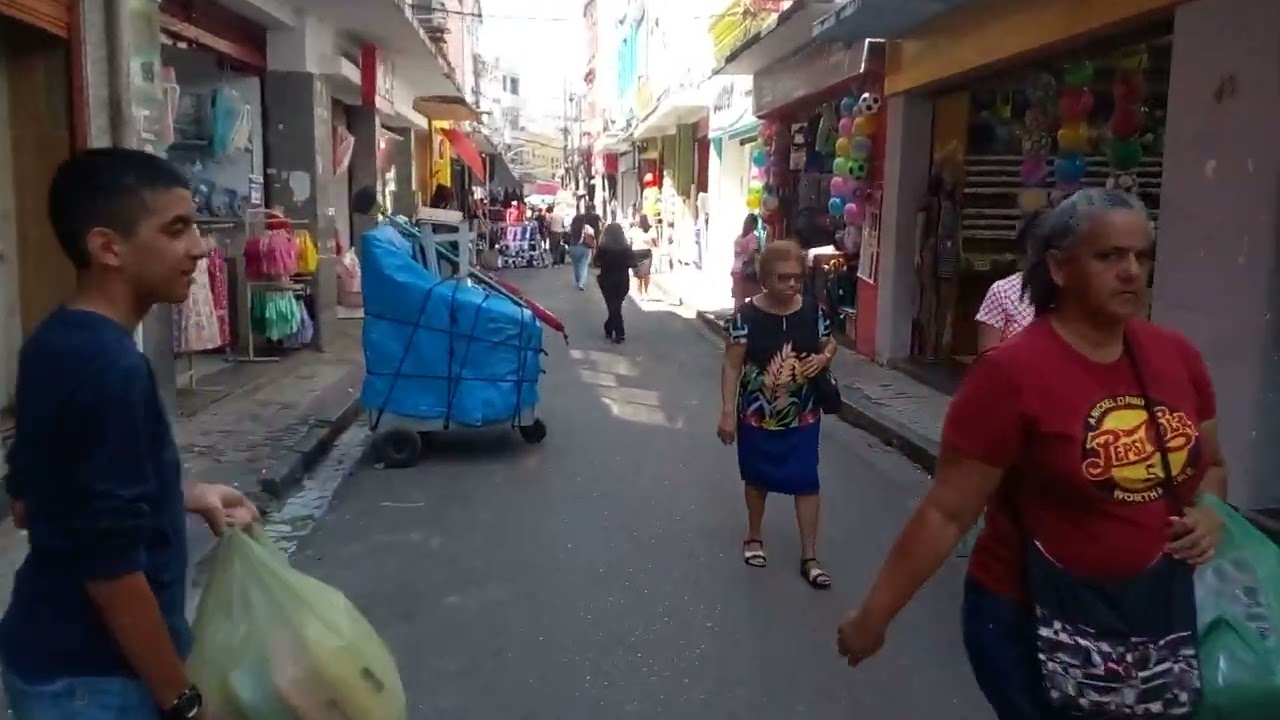 ANDEI PELA DANTAS BARRETO E PELO MERCADO BAIRRO DE SÃO JOSÉ (centro do recife)