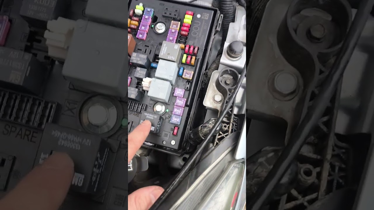 Opel Astra J gündüz far değişimi 