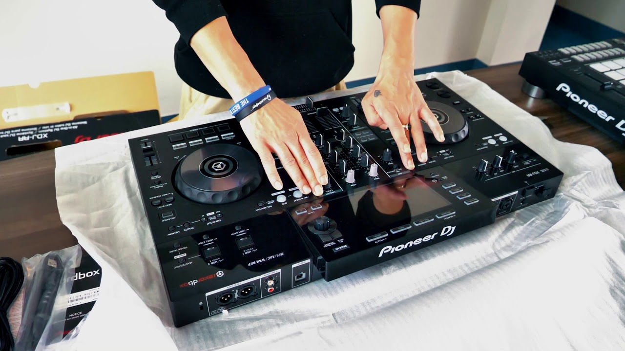 PioneerDJ XDJ-RR |Unboxing & Review|