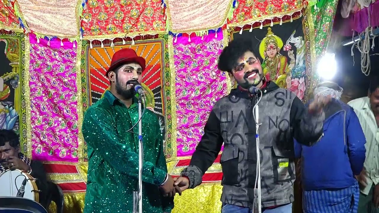 కామెడీ సీన్ సాసవల చిన్నమ్మకధ లో  నగిరిమడుగు ప్రసాద్ బృందం మదనపల్లి