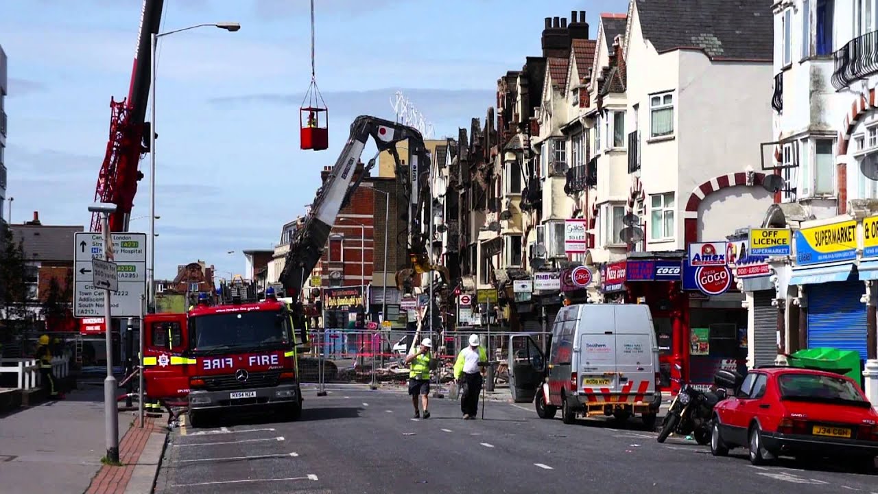 Croydon Riots - preparing for demolition