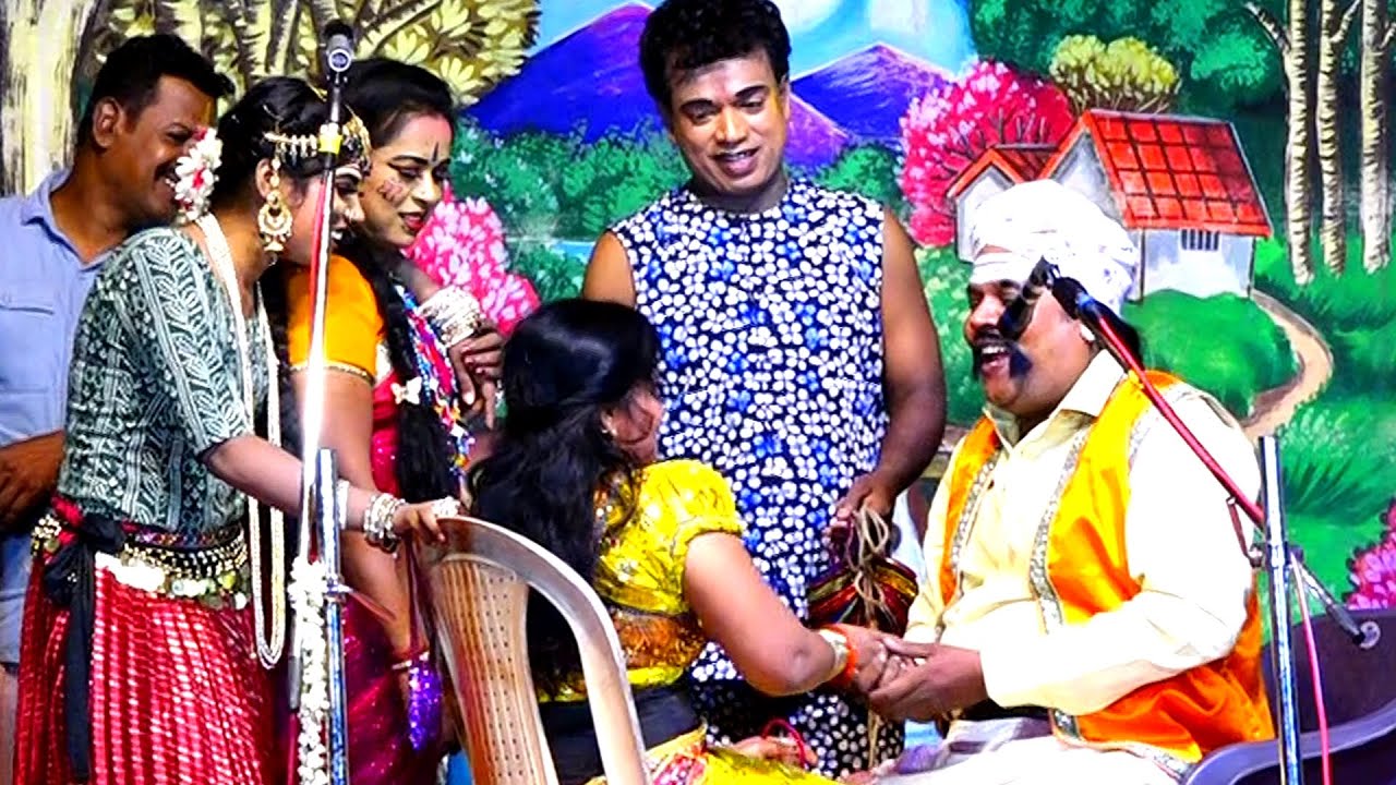 வளையல் காரர் செட்டியார் வளையல் போடும் காமெடி ஜெ.த.கீழவெளி.