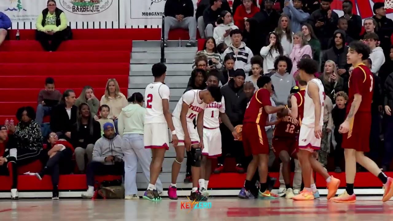 What a crazy end to a game! | (13-3) Freedom vs (14-3) Hickory | NCHSAA | Basketball | HS Basketball