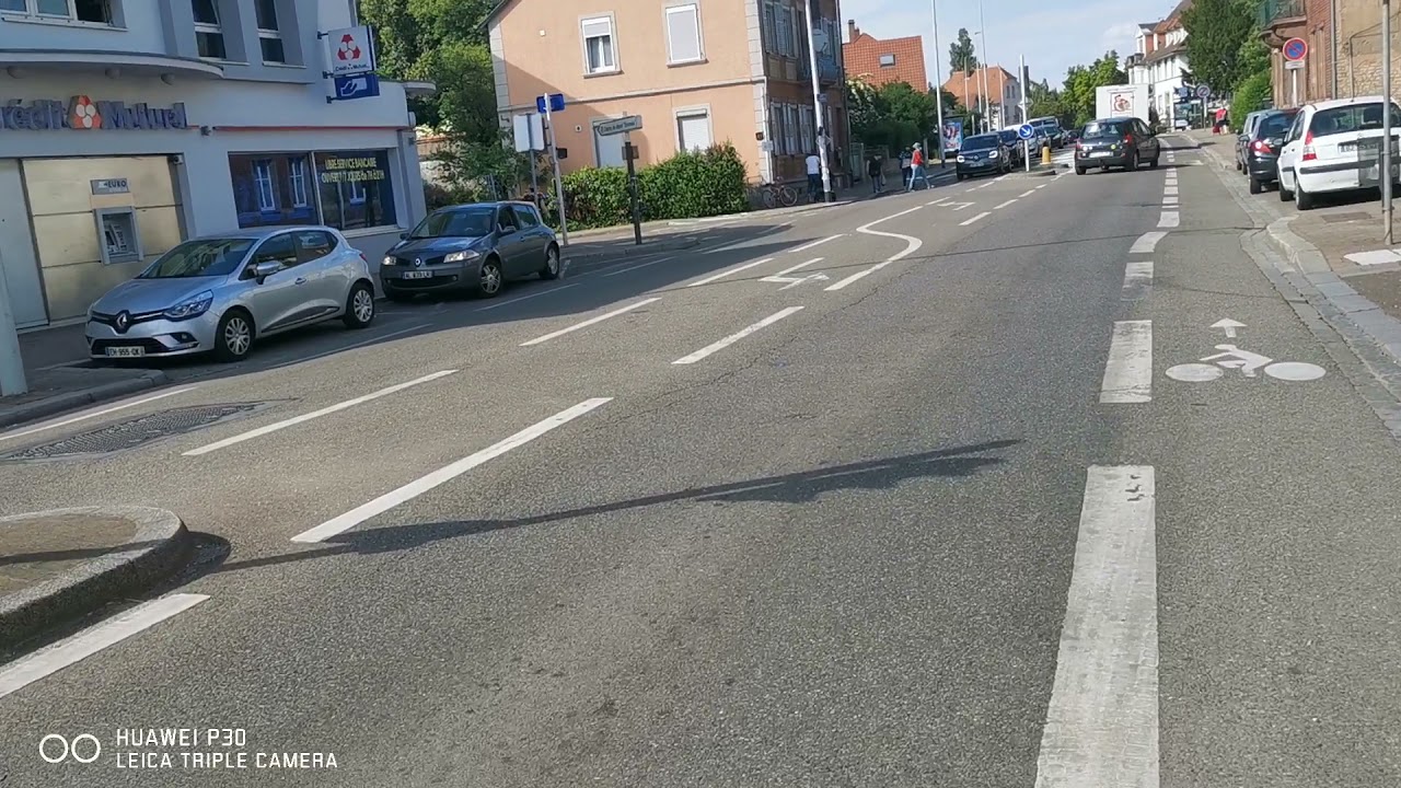 Strasbourg : Route de Schirmeck, montagne verte, Strasbourg, Bas-Rhin, Alsace, France