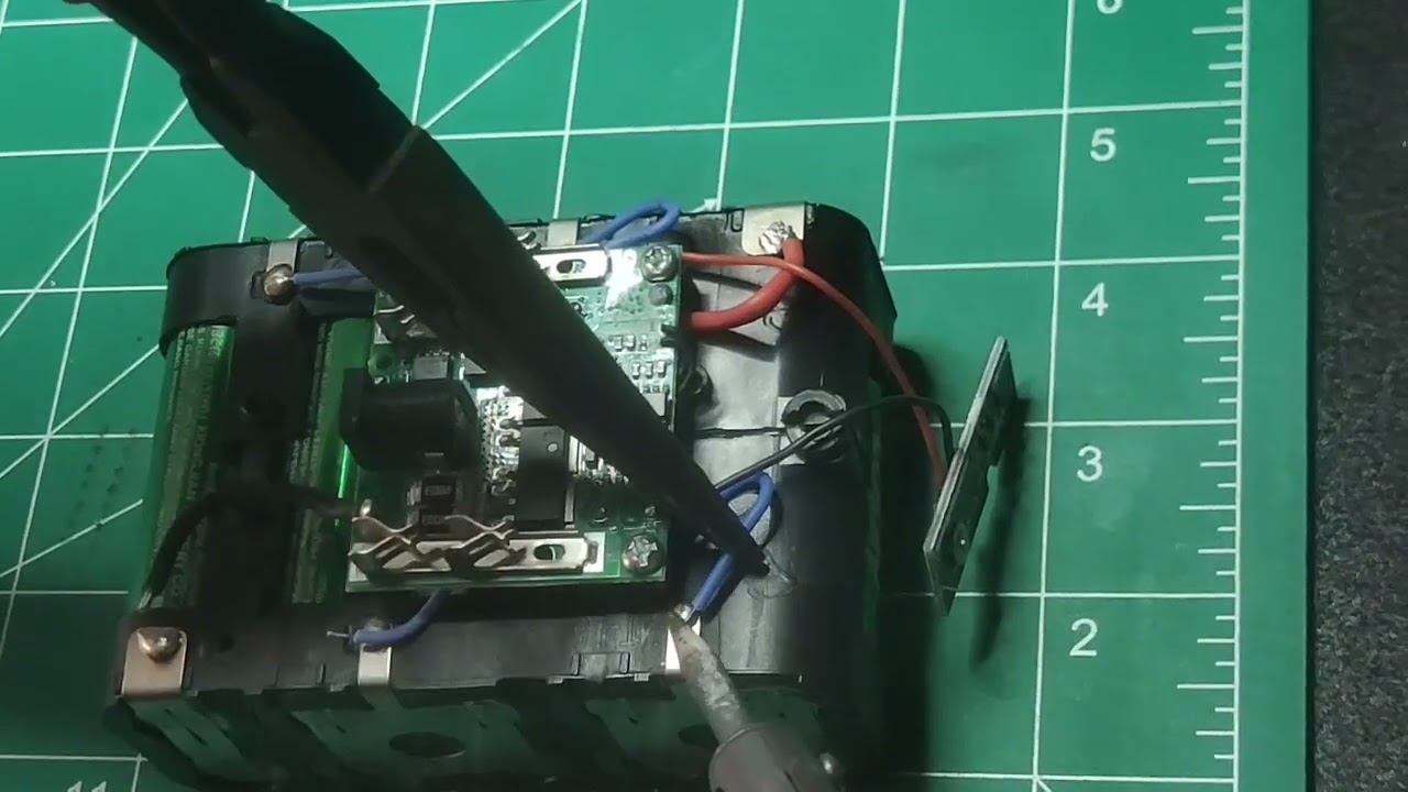 DIY MAKITA-TYPE BATTERY PACK Part 6