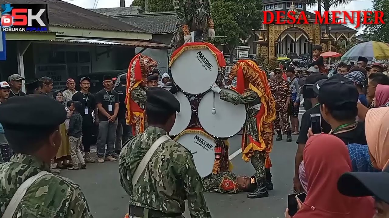 ATRAKSI DRUMBAND BORALAN live❗DESA MENJER merdi desa menjer