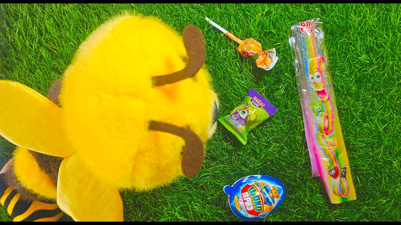 Sweets Candy ASMR Satisfying video Lollipops candy and chocolate Gummy candy Cutting video
