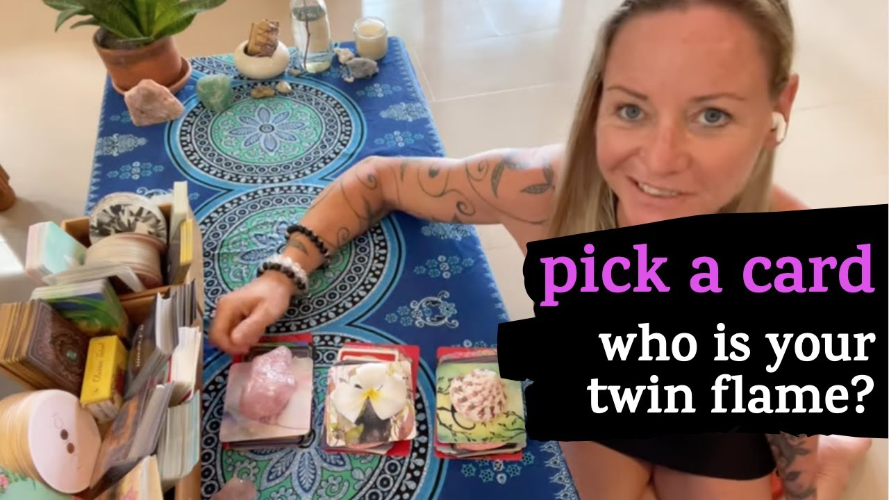 🔮Who is your twin flame? 🔮PICK A CARD