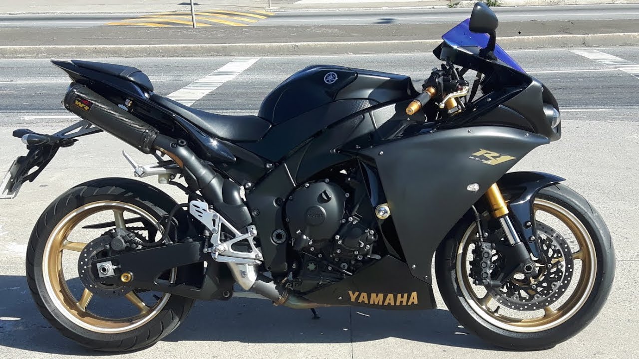 Rodolfinho da Z- Testando Yamaha YZF-R1 2010.