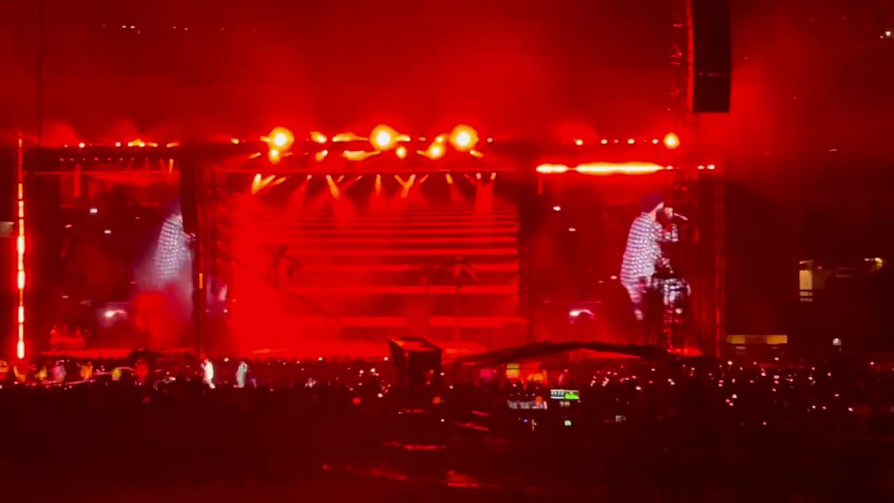 Medley Bad Bunny y Arcangel - Un Verano Sin Ti World Tour - Yankees Stadium New York