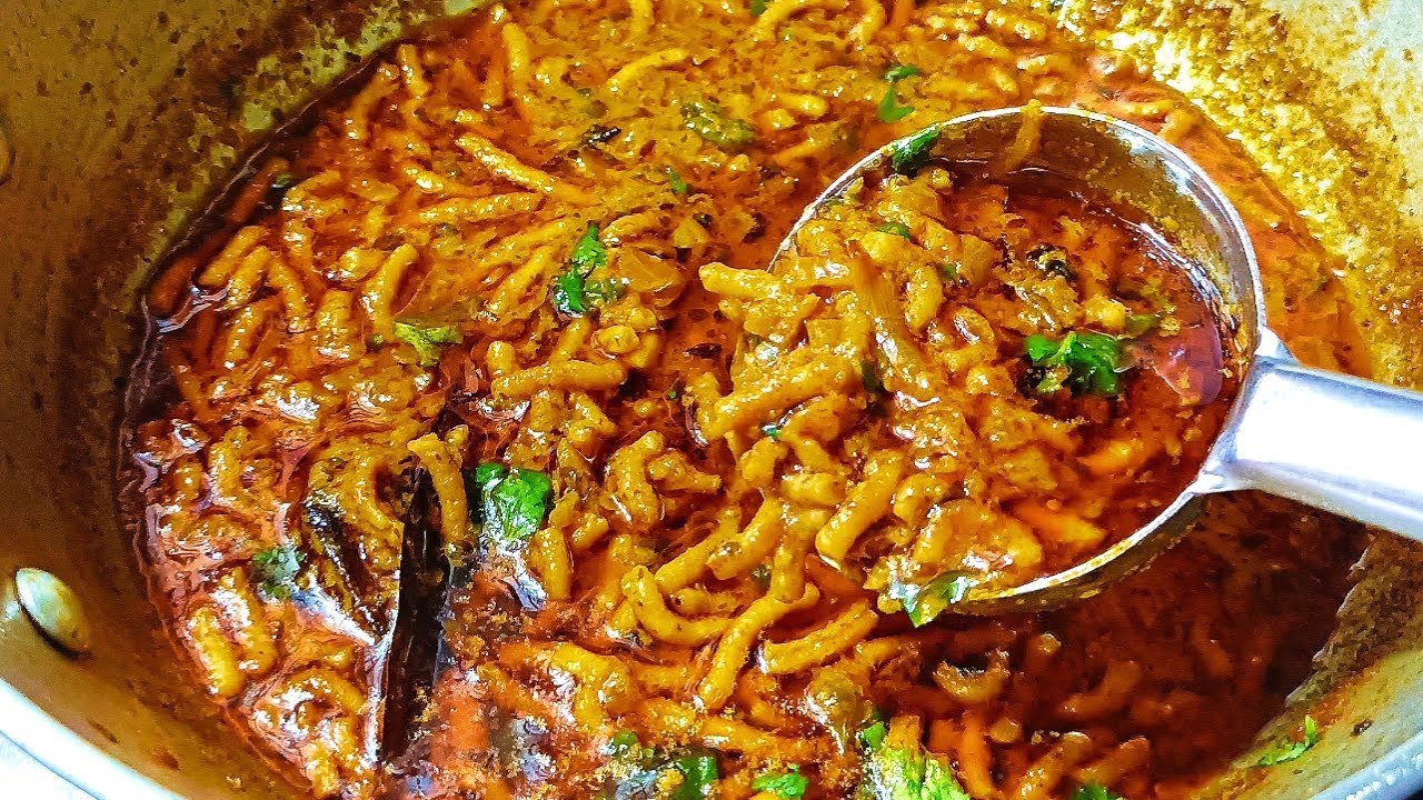 ढाबा स्टाईल सेव टमाटर की सब्जी बनाने का आसान तरीका।।sev tamatar ki sabzi।।sev tamatar sabji recipe।